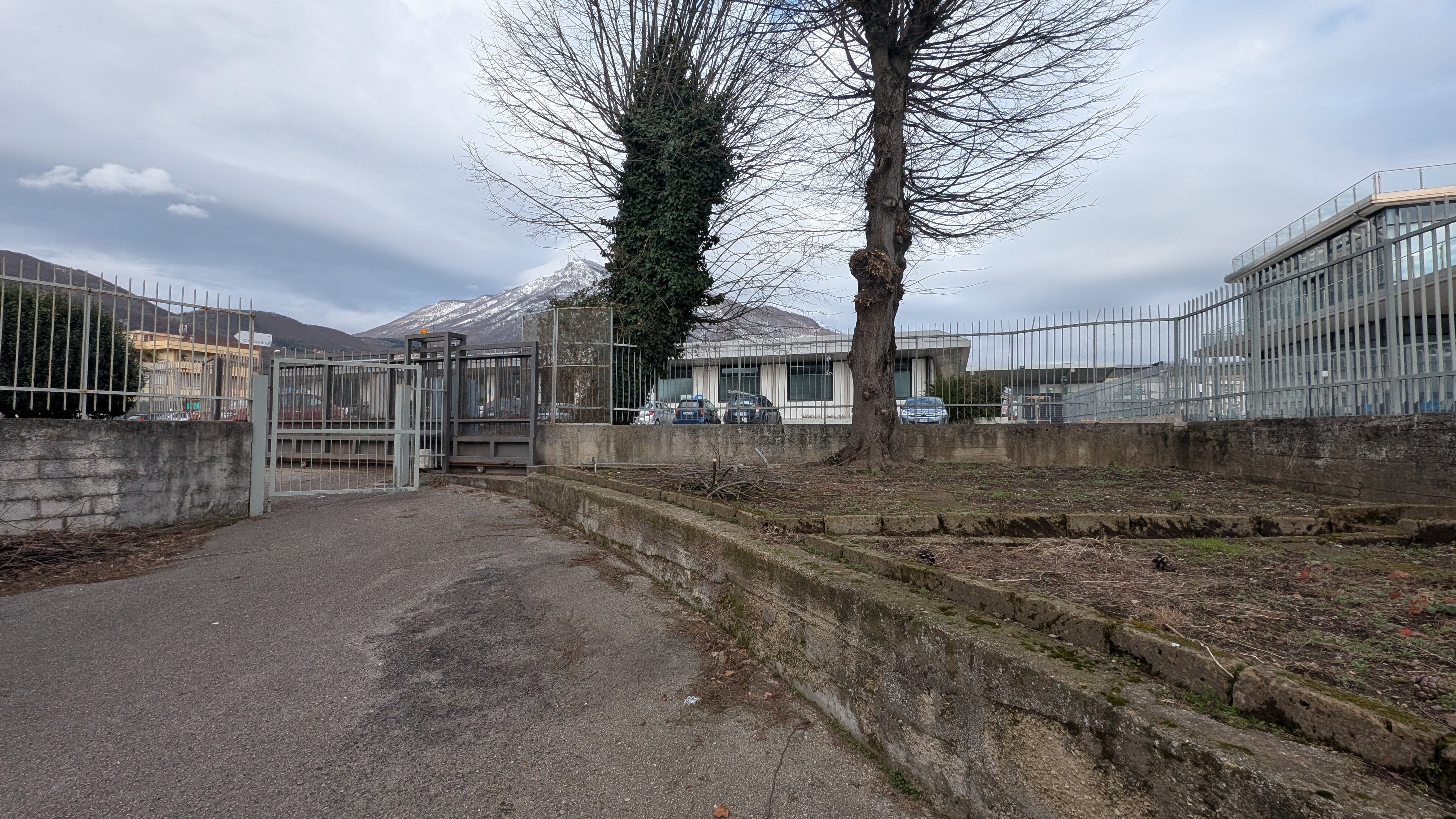 Complesso uso industriale vendita a Mercogliano