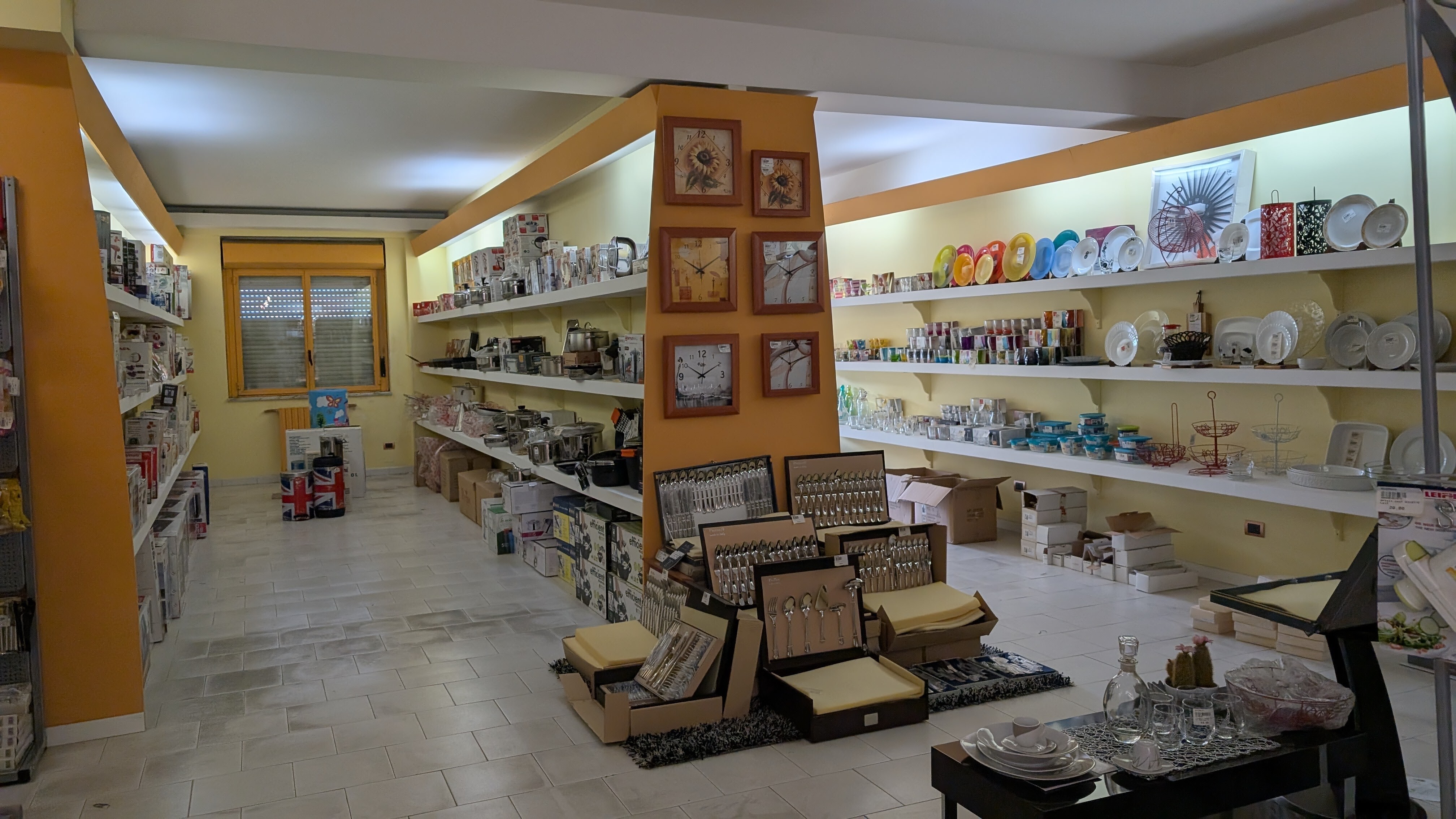 Complesso uso industriale vendita a Mercogliano