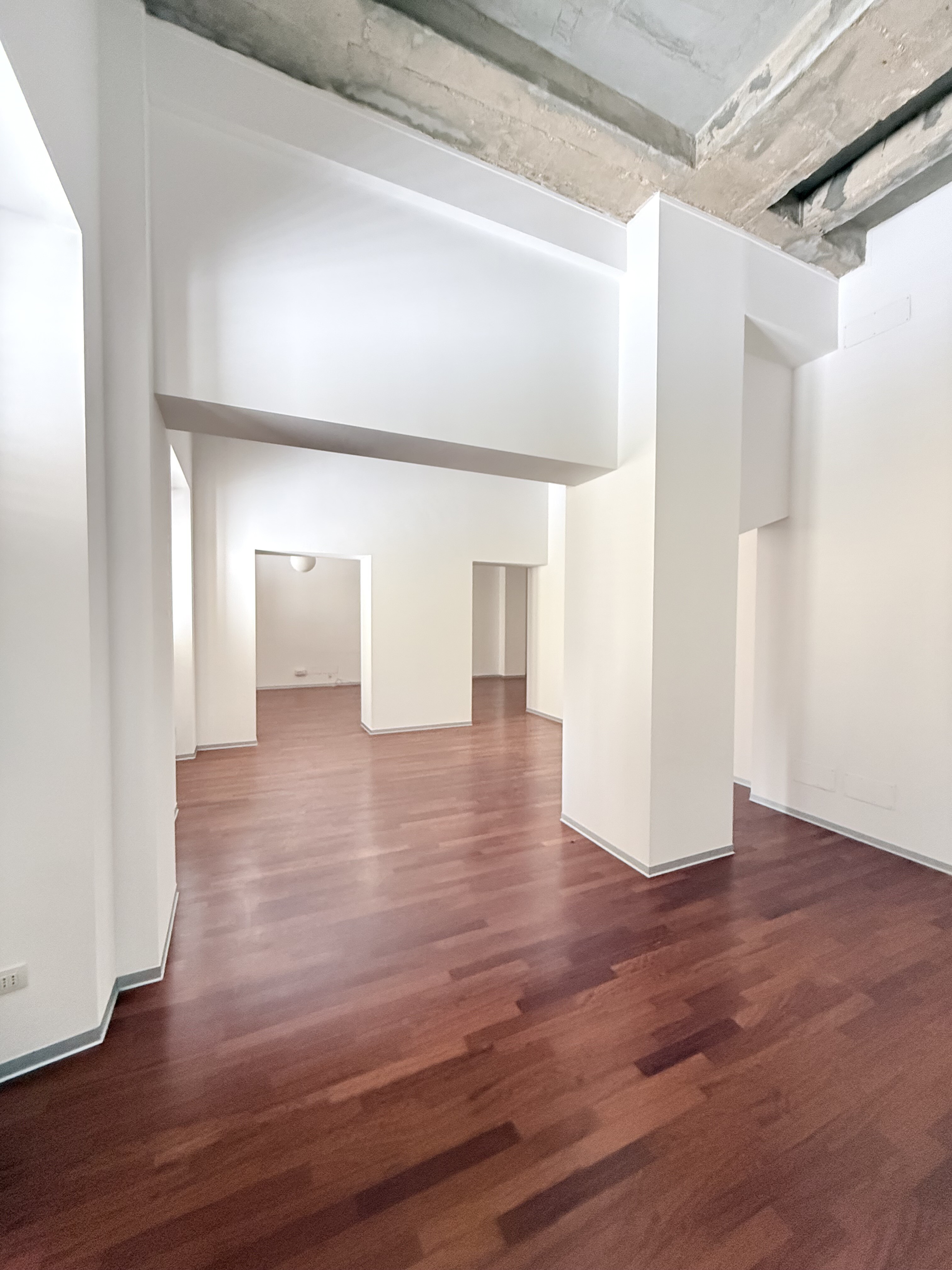 Ufficio vendita a Bari