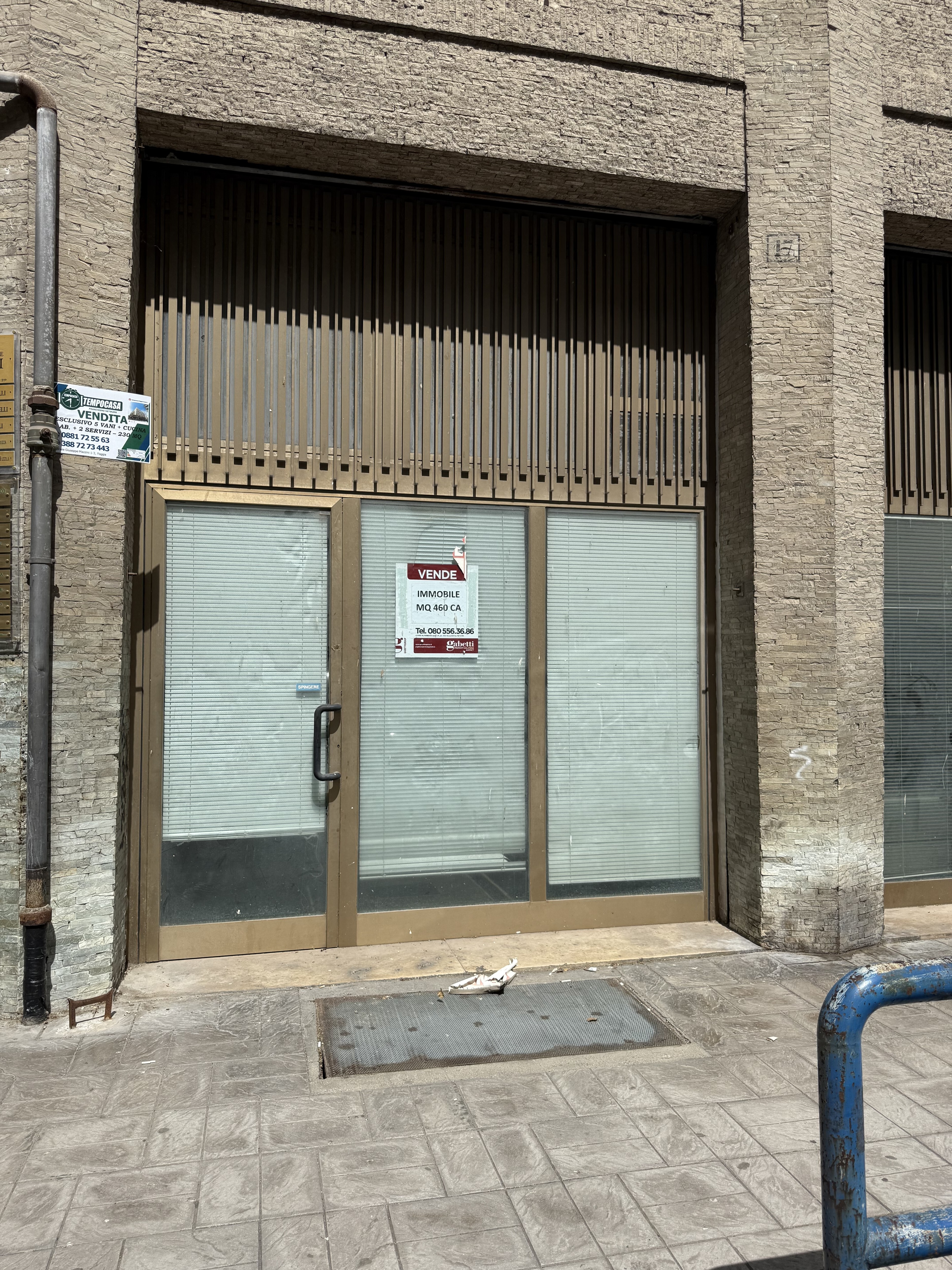 Negozio uso commerciale vendita a Foggia