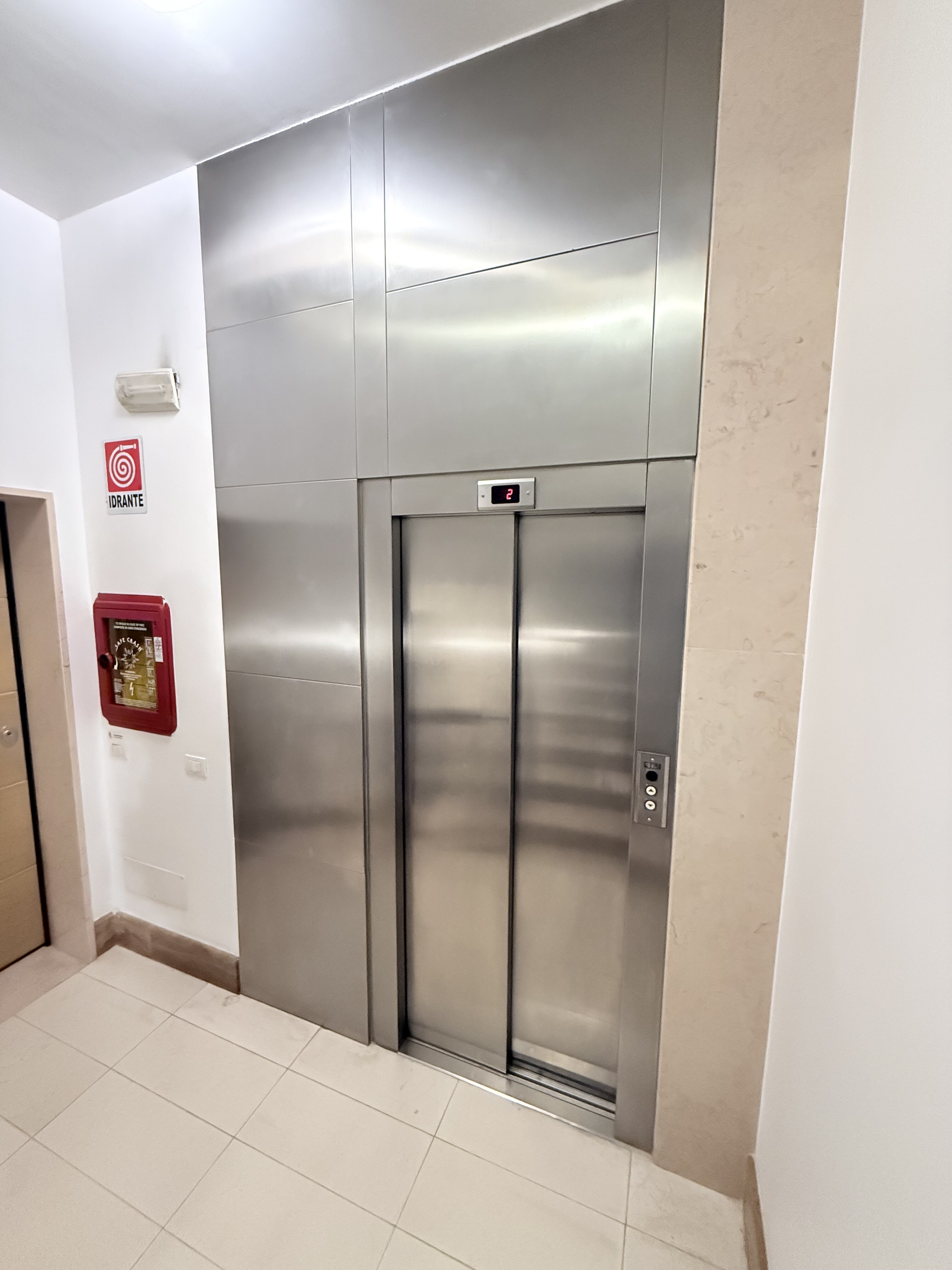 Ufficio vendita a Bari