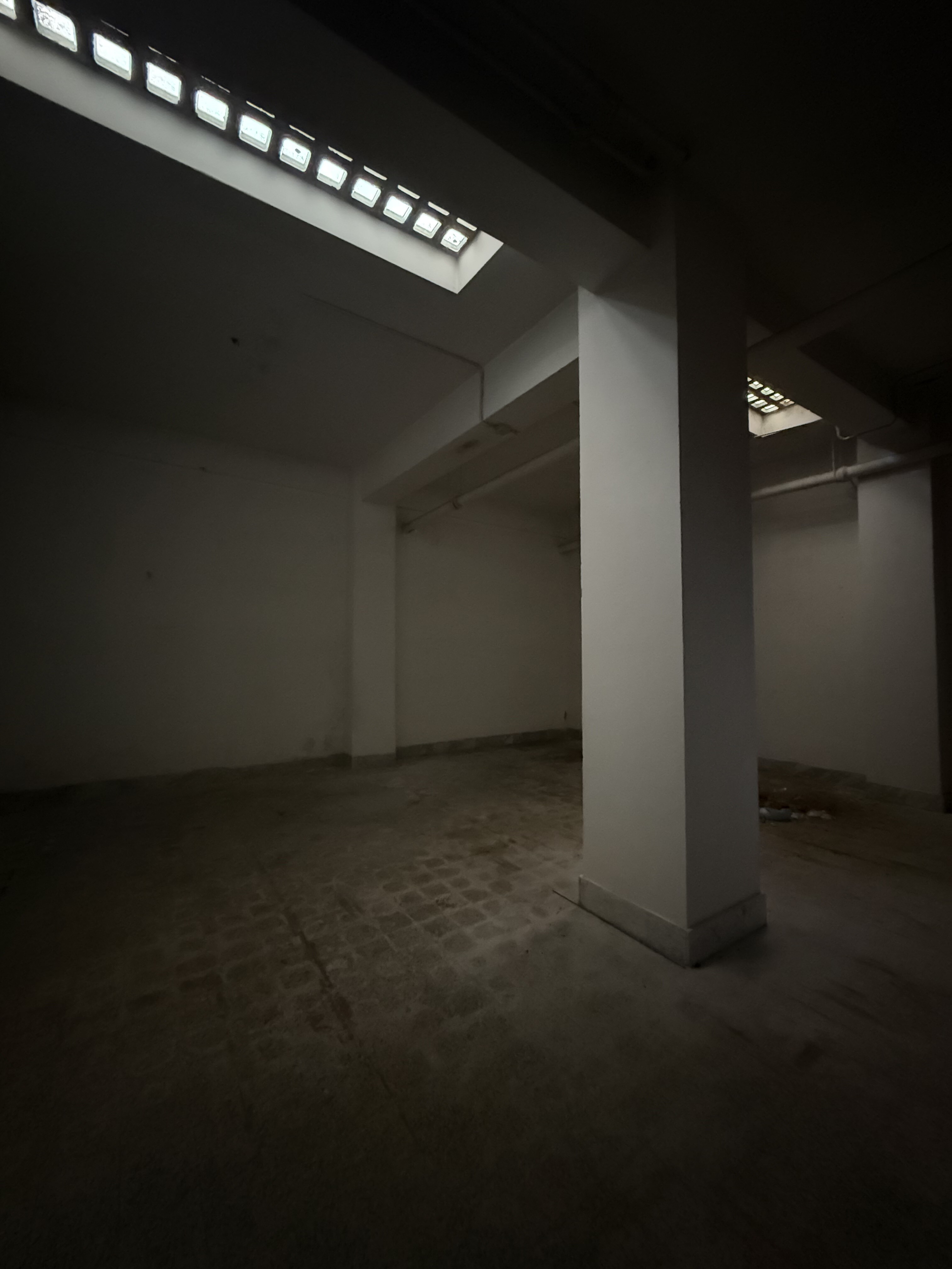 Negozio uso commerciale vendita a Foggia