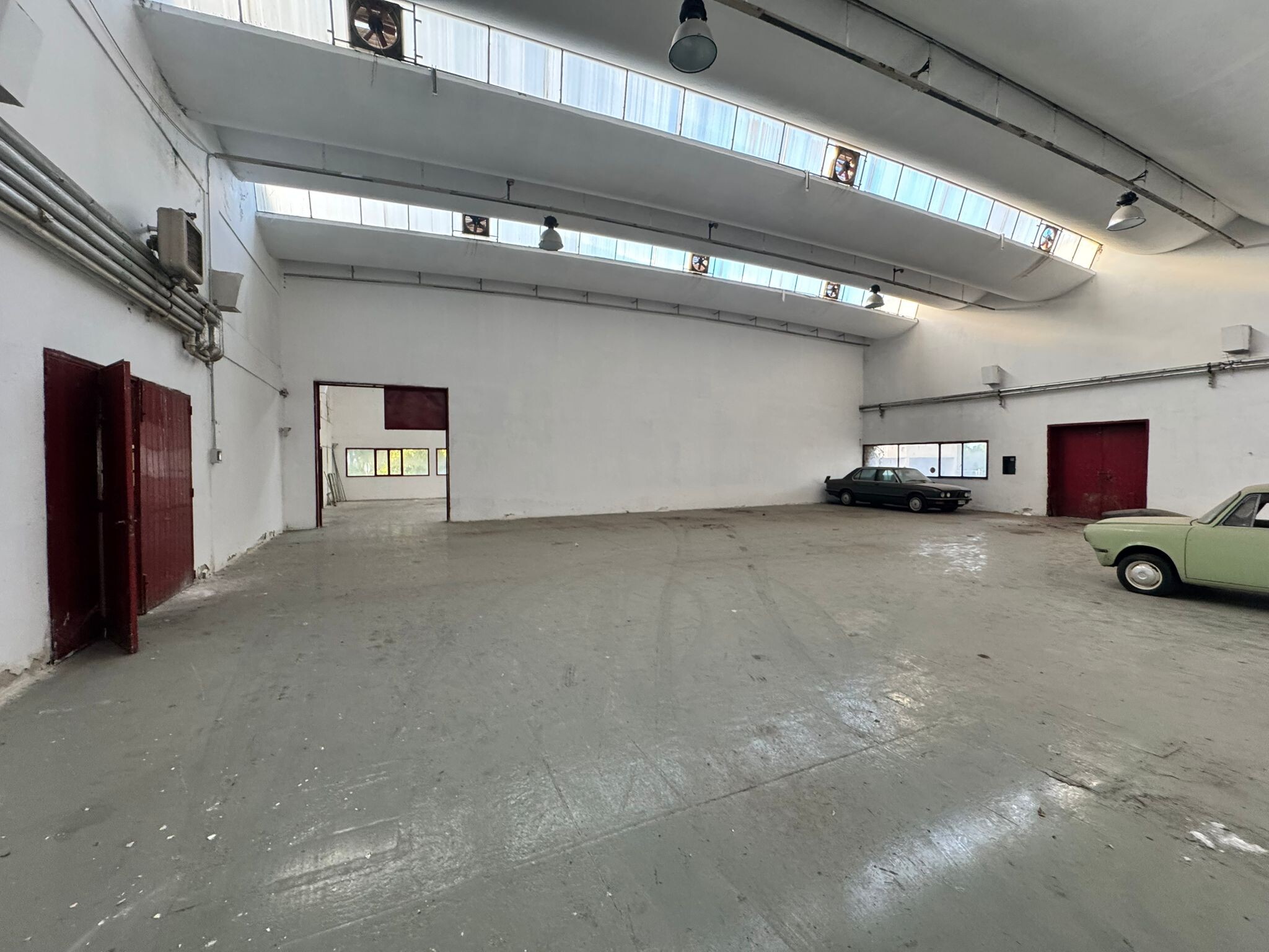 Complesso uso industriale vendita a Bari