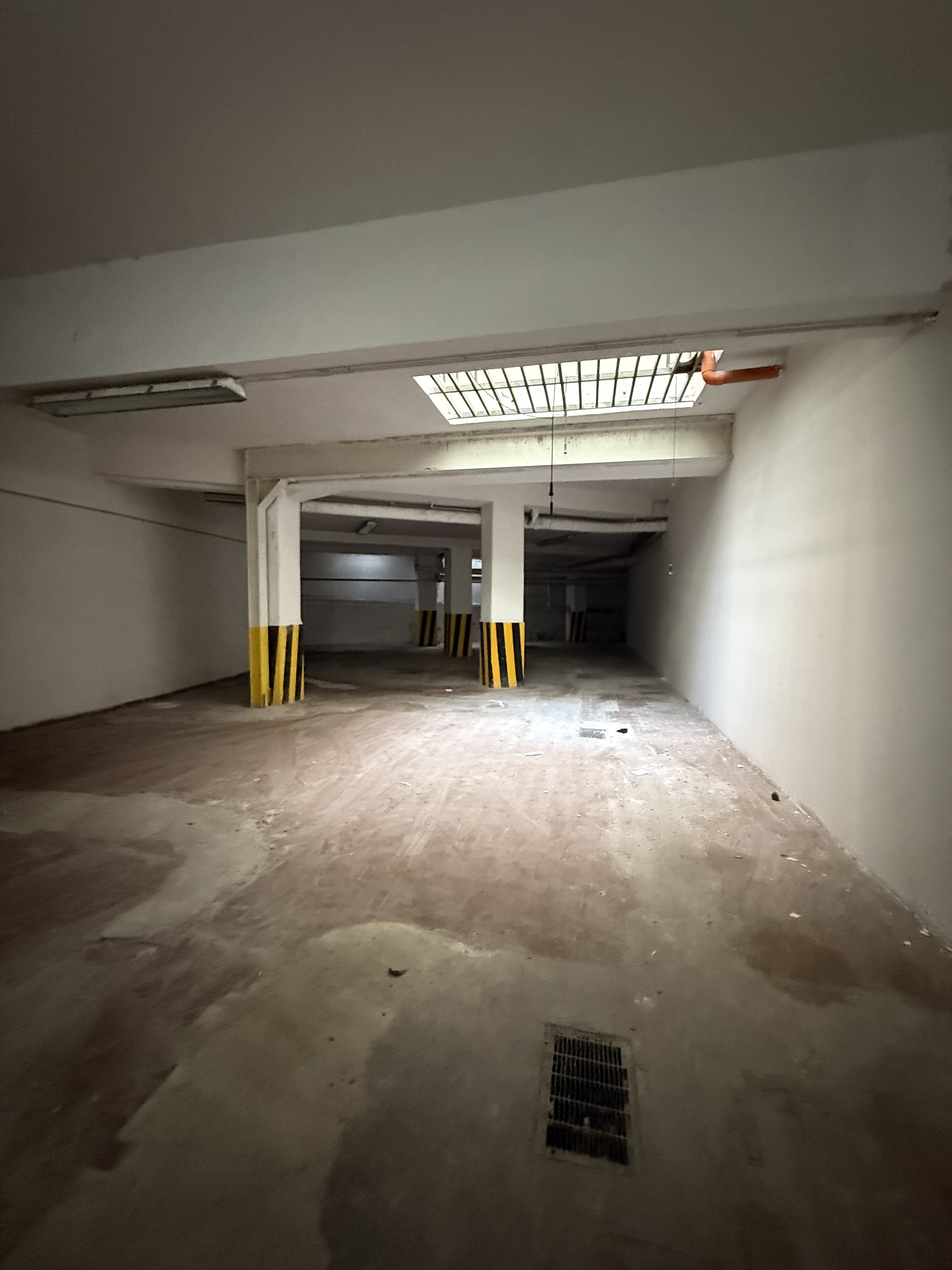 Negozio uso commerciale vendita a Foggia