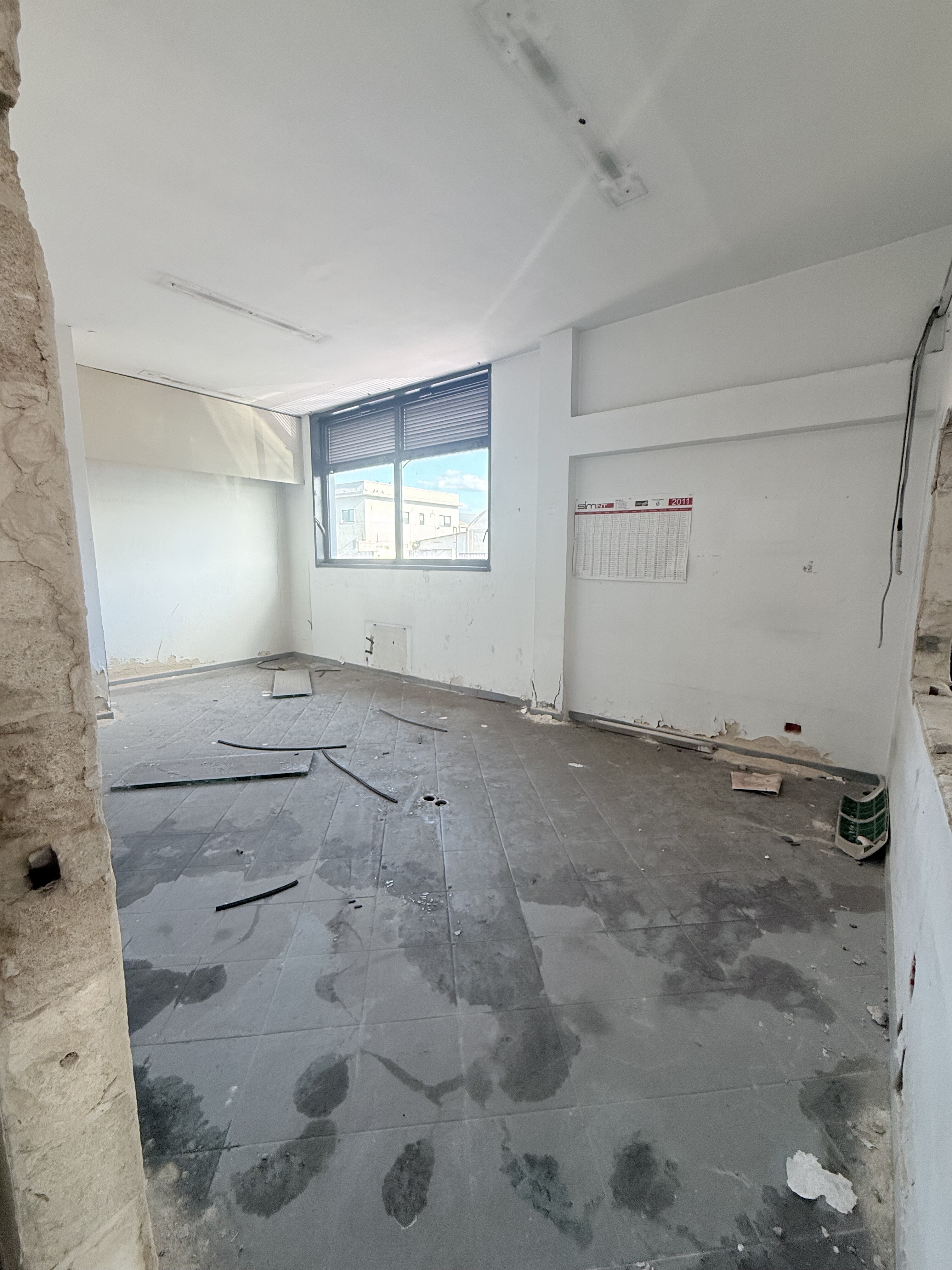 Complesso uso industriale vendita a Bari